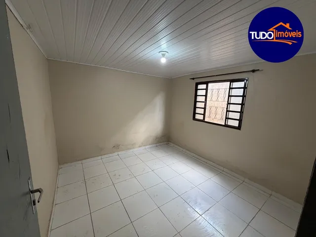 Imagem 4: Casa para locação no bairro Santa Maria em Brasília-DF: 3 quartos, 1 banheiro, 1 vaga