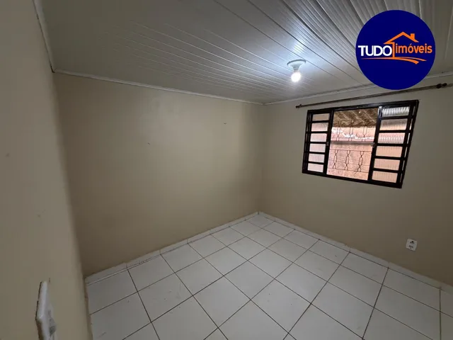 Imagem 5: Casa para locação no bairro Santa Maria em Brasília-DF: 3 quartos, 1 banheiro, 1 vaga