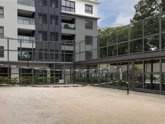 Imagem 5: Apartamento de 3 quartos com suíte e 2 vagas na Zona 07 de Maringá-PR: espaço amplo e