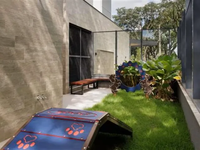 Imagem 16: Apartamento de 3 quartos com suíte e 2 vagas na Zona 07 de Maringá-PR: espaço amplo e