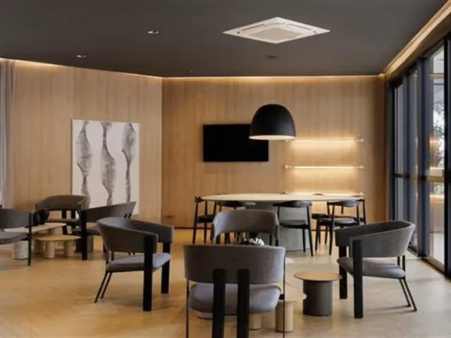 Imagem 14: Apartamento de 3 quartos com suíte e 2 vagas na Zona 07 de Maringá-PR: espaço amplo e
