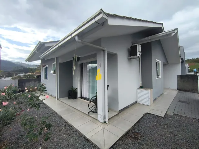 Imagem 6: Casa semimobiliada à venda no bairro Martinho Stein em Timbó