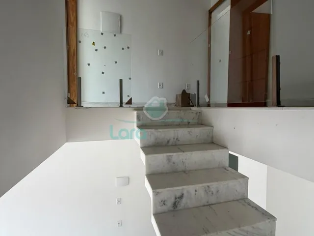 Imagem 12: Casa Duplex à Venda em Vale das Palmeiras, Macaé