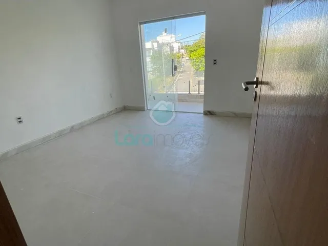 Imagem 8: Casa Duplex à Venda em Vale das Palmeiras, Macaé
