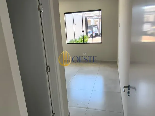 Imagem 8: Casa Geminada com Quintal e Espaço Gourmet no Jardim Veredas