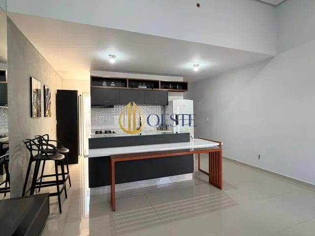 Imagem 10: Casa com 1 Suíte, Planejados e 2 Vagas no Santa Felicidade