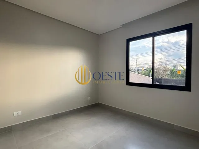 Imagem 3: Casa em Lançamento com 1 Suíte, 2 Dormitórios e Sobra de Terreno na Neva