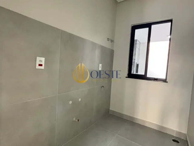 Imagem 4: Casa em Lançamento com 1 Suíte, 2 Dormitórios e Sobra de Terreno na Neva
