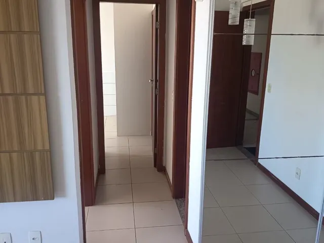 Imagem 9: Alugo Apartamento no Imbui com 2/4, 1 suíte, varanda vista mar, armários, ar, 2 vagas