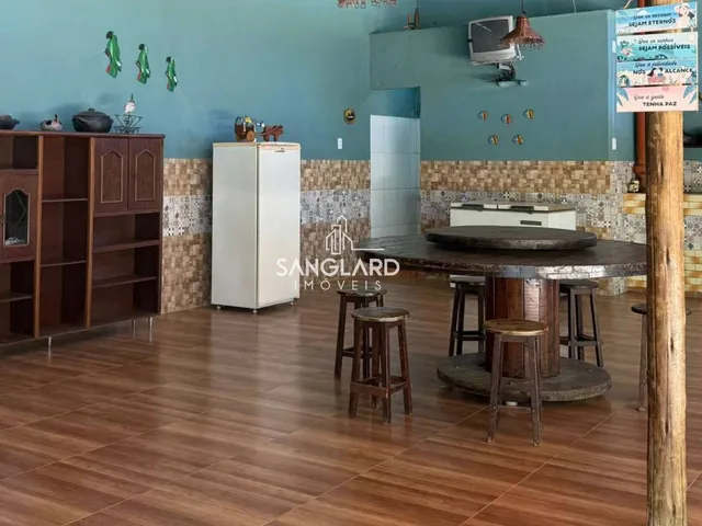 Imagem 9: Chácara completa com casa, piscina e área gourmet
