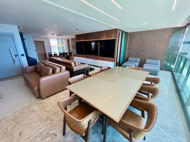 Imagem 3: APARTAMENTO DECORADO E MOBILIADO DE ALTO LUXO COM 3 SUÍTES E VISTA MAR NO D?AZUR ?
