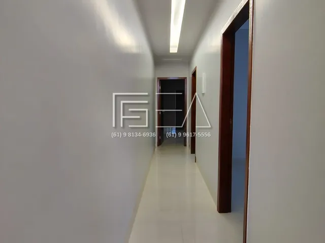 Imagem 15: CASA À VENDA Casa com 4 dormitórios