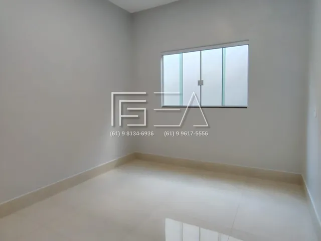 Imagem 12: CASA À VENDA Casa com 4 dormitórios
