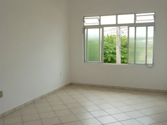 Imagem 7: ALUGA-SE CASA COM ÓTIMA LOCALIZAÇÃO NO BAIRRO BELA VISTA
