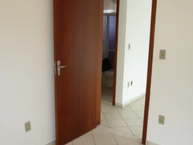 Imagem 11: ALUGA-SE CASA COM ÓTIMA LOCALIZAÇÃO NO BAIRRO BELA VISTA