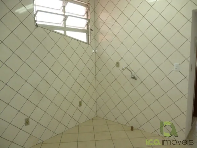 Imagem 14: ALUGA-SE CASA COM ÓTIMA LOCALIZAÇÃO NO BAIRRO BELA VISTA