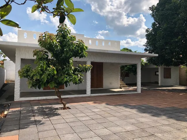 Imagem 6: Casa Comercial na avenida Principal emanuel pinheiro Chapada dos Guimaraes