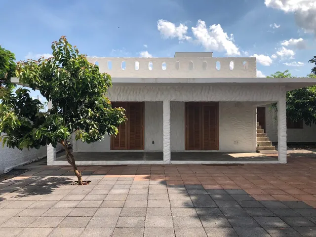 Imagem 9: Casa Comercial na avenida Principal emanuel pinheiro Chapada dos Guimaraes