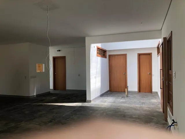 Imagem 16: Casa Comercial na avenida Principal emanuel pinheiro Chapada dos Guimaraes