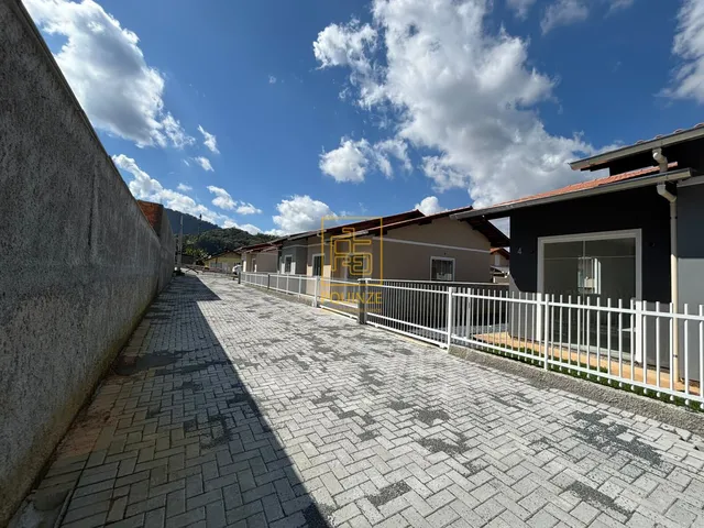 Imagem 13: Casa com conforto e praticidade no bairro Pomeranos, em Timbó