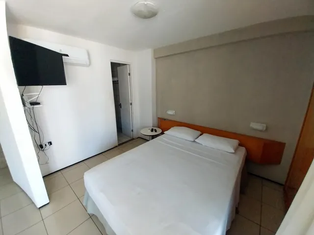 Imagem 3: AP2424) Excelente Flat medindo 42,54m² localizado no Meireles