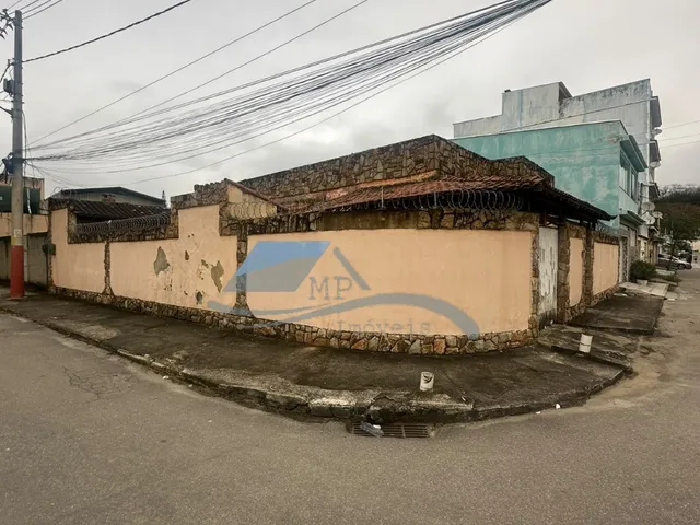 Imagem 12: Casa de Esquina Térrea com piscina à Venda em Campo Grande