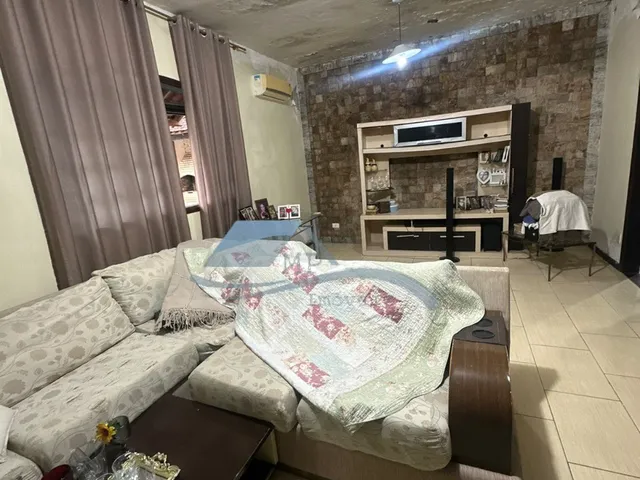 Imagem 13: Casa de Esquina Térrea com piscina à Venda em Campo Grande