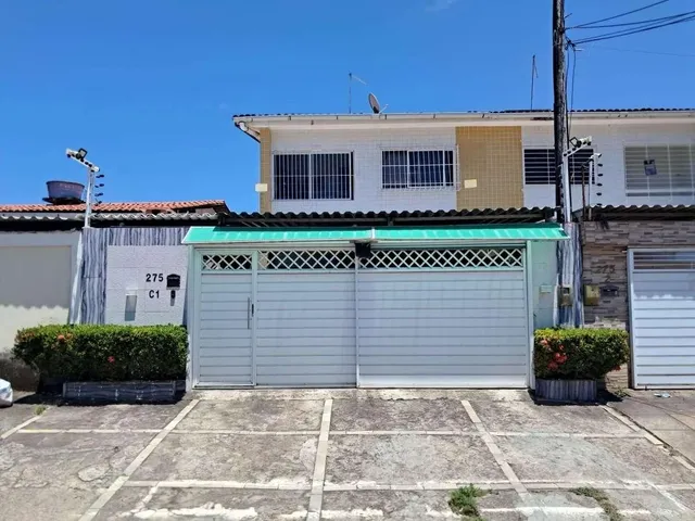 Imagem: Casa Duplex a Venda, 4 Quartos, 1 Suíte