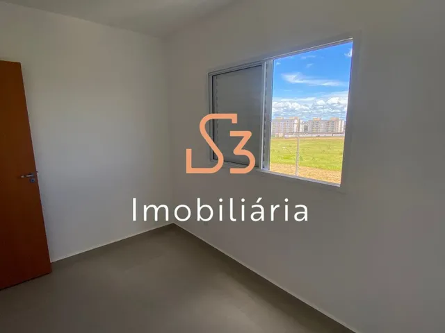 Imagem 3: Aluguel de Apartamento de 2 quartos com suíte e vaga de garagem no bairro Grand Ville em