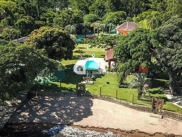 Imagem 15: Casa Alto Padrão no bairro Ponta Grossa com Praia particular