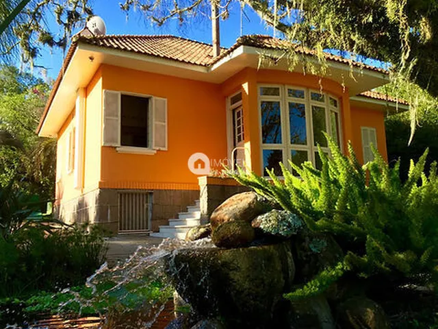 Imagem 4: Casa Alto Padrão no bairro Ponta Grossa com Praia particular