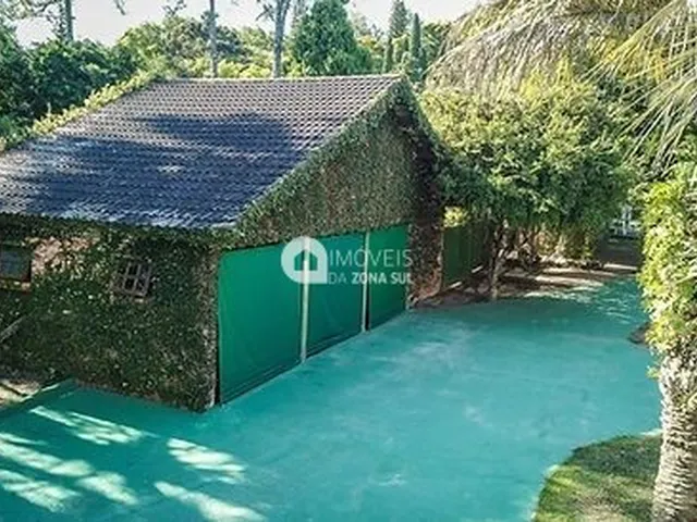 Imagem 11: Casa Alto Padrão no bairro Ponta Grossa com Praia particular