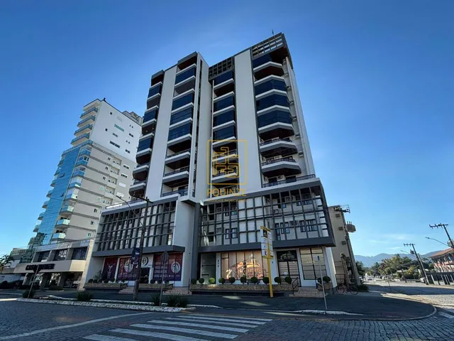 Imagem: Apartamento Semi Mobiliado com 3 Sacadas