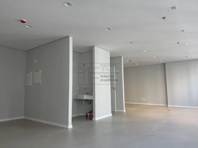 Imagem 5: Sala comercial para alugar no bairro Alto da Glória - Curitiba/PR