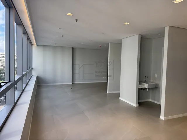 Imagem 4: Sala comercial para alugar no bairro Alto da Glória - Curitiba/PR