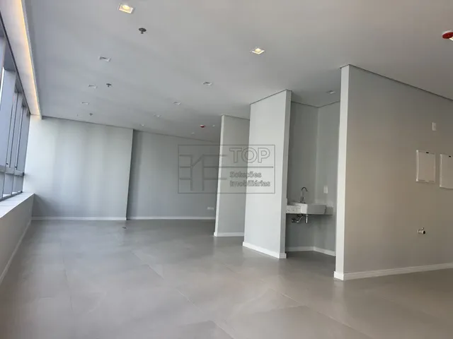 Imagem 3: Sala comercial para alugar no bairro Alto da Glória - Curitiba/PR