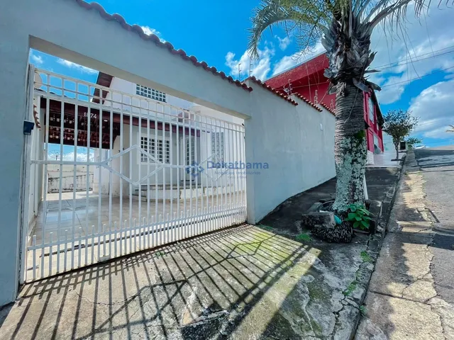 Imagem 3: Espaçosa Casa de 3 Quartos no Residencial São Lucas, Alfenas/MG - Locação e Venda!