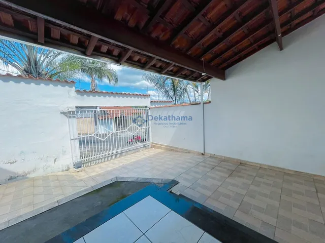 Imagem 9: Espaçosa Casa de 3 Quartos no Residencial São Lucas, Alfenas/MG - Locação e Venda!