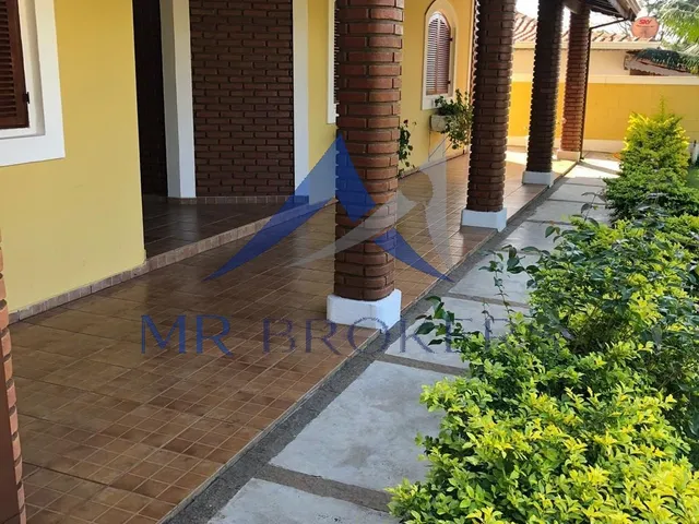 Imagem 8: Casa de Campo em Condomínio à Venda em Itupeva-SP - Parque Amarylis 4 Quartos, Suíte