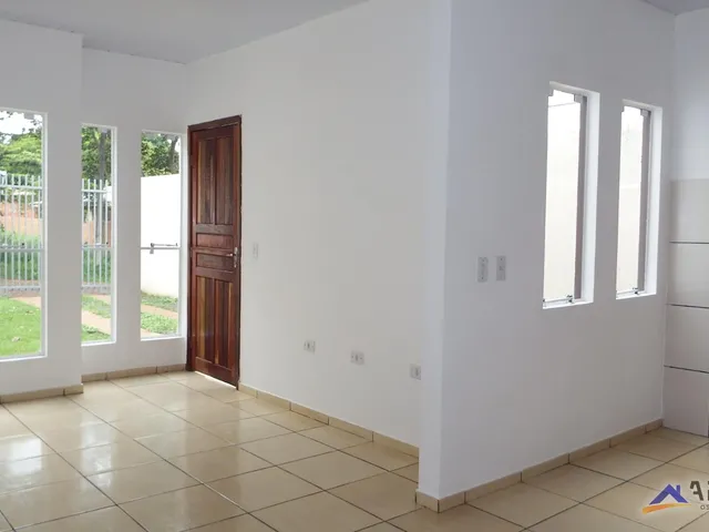 Imagem 3: Casa com 02 dormitórios no Parque Ouro Verde, em Foz do Iguaçu - PR