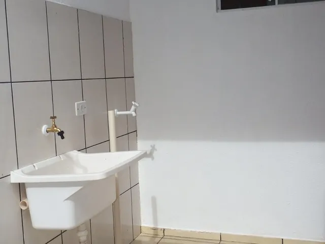 Imagem 8: Casa com 02 dormitórios no Parque Ouro Verde, em Foz do Iguaçu - PR