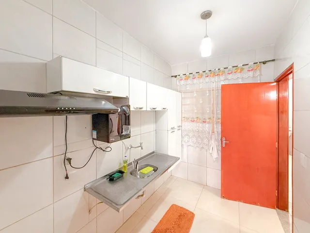 Imagem 4: Casa de 3 Quartos sendo 1 Suíte - Acabamento Premium no Condomínio Residencial Malibu 3