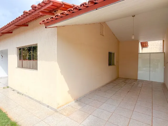 Imagem 2: Casa de 3 Quartos sendo 1 Suíte - Acabamento Premium no Condomínio Residencial Malibu 3