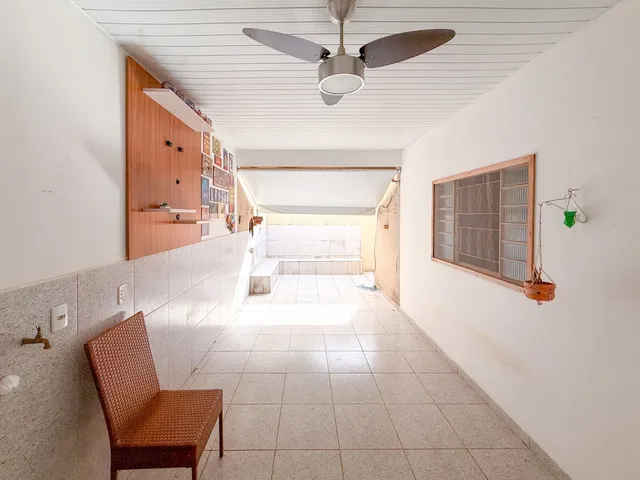 Imagem 5: Casa de 3 Quartos sendo 1 Suíte - Acabamento Premium no Condomínio Residencial Malibu 3