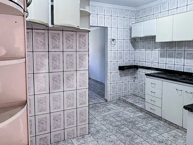Imagem 4: Casa de 3 Quartos, sendo 1 suíte com hidromassagem, em acabamento Premium no Condomínio