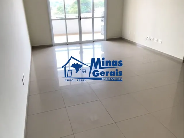 Imagem: O apartamento possui 3 Dormitórios, 1 Suíte, 3 Banheiros,
