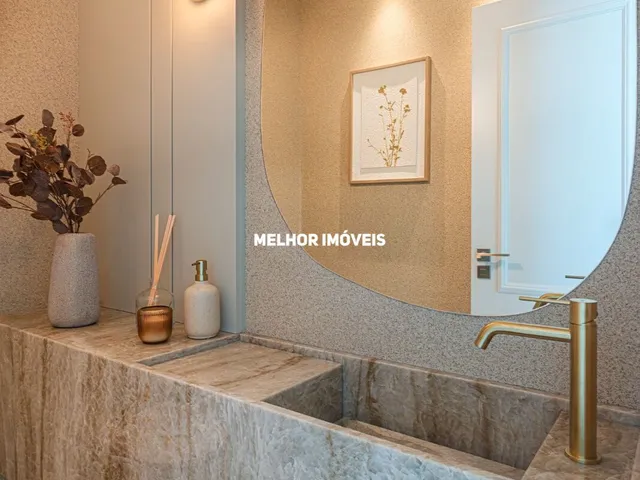 Imagem 11: Apartamento à venda decorado frente mar suítes 4 vagas Balneário Camboriú