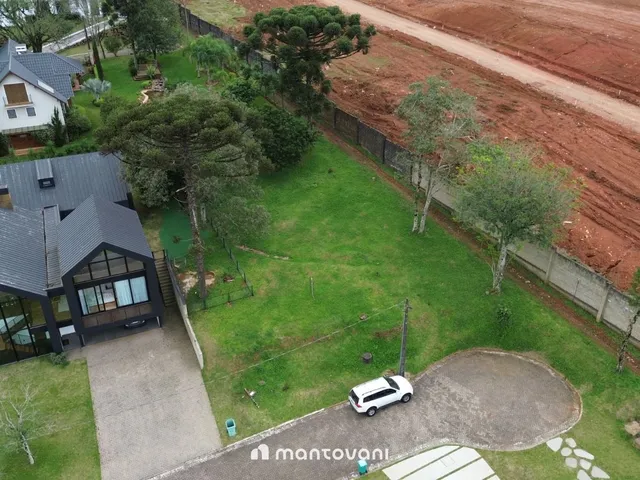 Imagem: Terreno com 20 x 37 · Condomínio Country