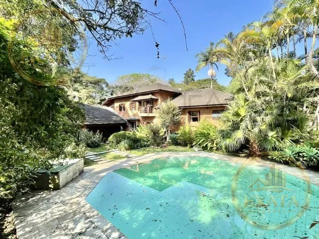 Imagem: A casa possui 5 Dormitórios, 5 Suítes, 7 Banheiros, 10
