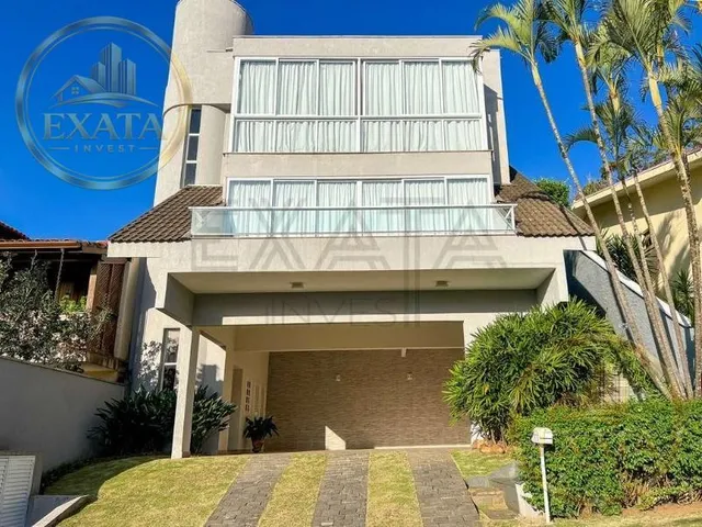 Imagem: A casa possui 3 Dormitórios, 3 Suítes, 4 Banheiros, 4